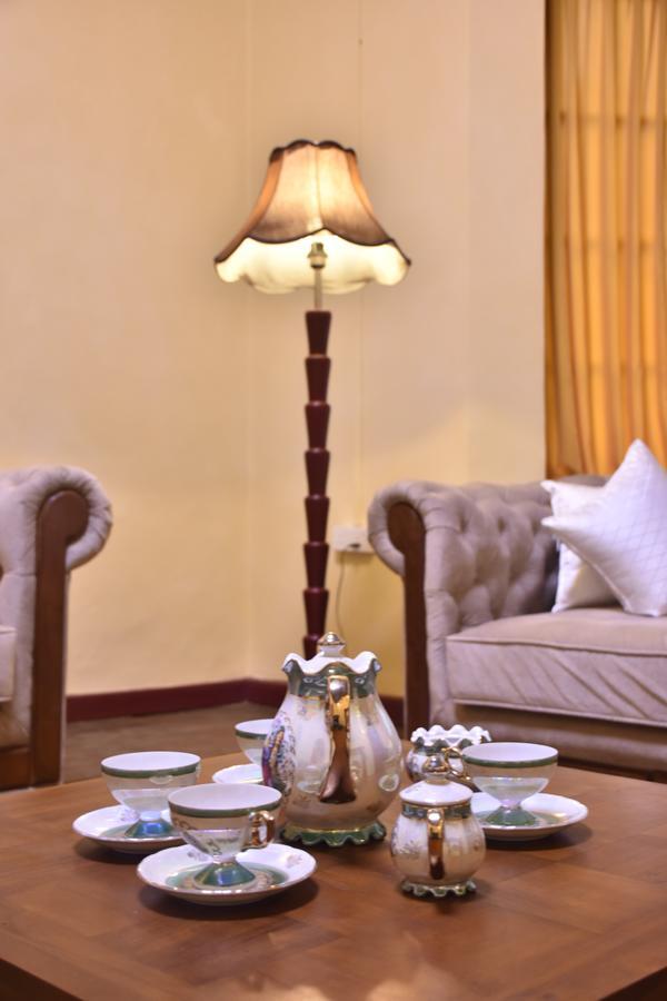 Royal Majesty Bungalow Hatton Extérieur photo